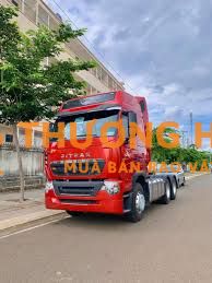 Tuyển tài xế đầu kéo
