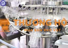 Nhân viên vận hành máy tại Huyện Nhà Bè
