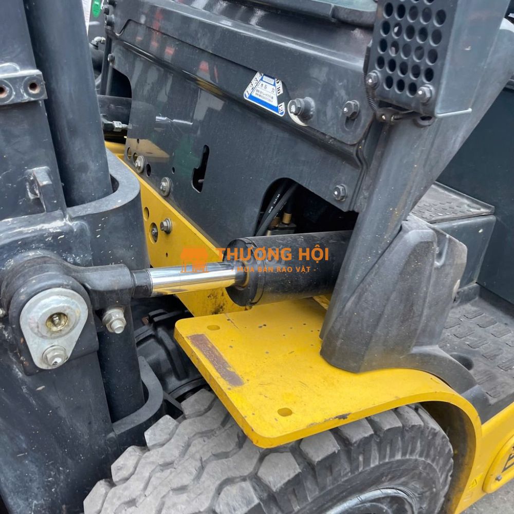 Xe Nâng Điện Ngồi Lái KOMATSU 3 Tấn Nhật Bản