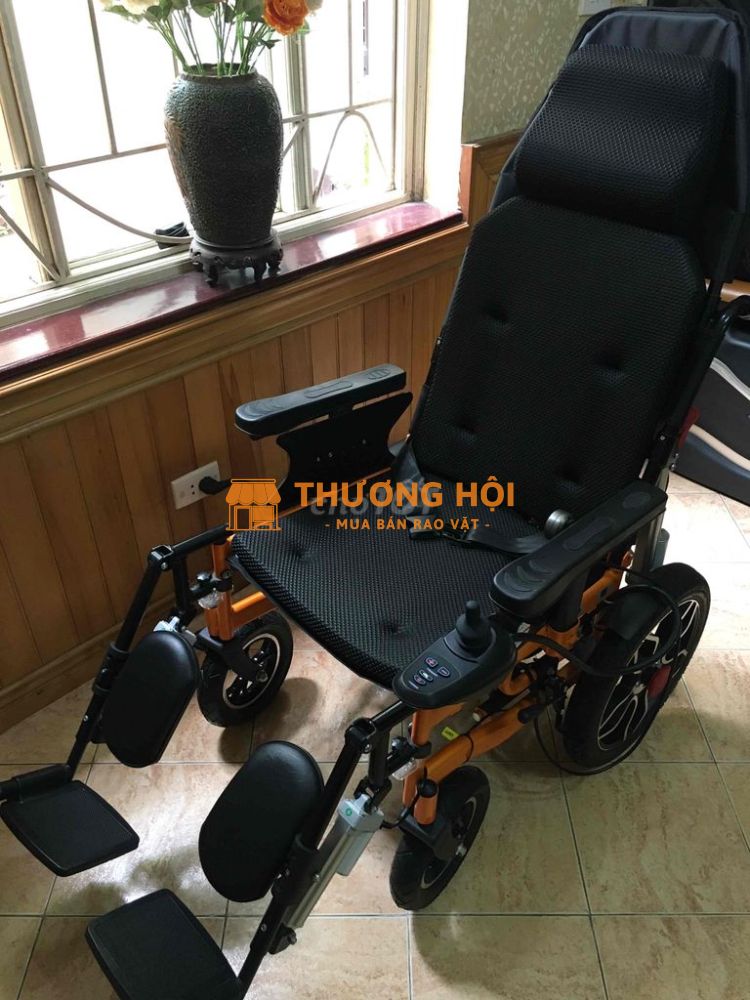 Thanh lý xe lăn điện mới 99% giá 50%