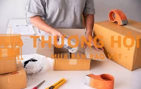 Tuyển nhân viên đóng hàng
