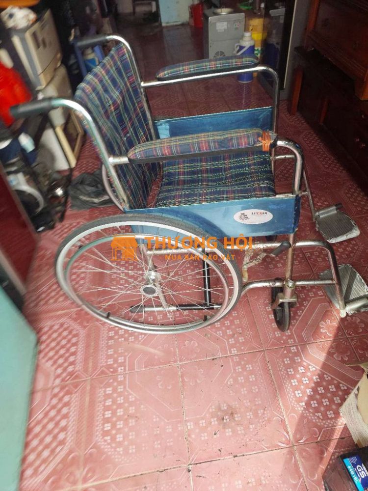 Mình thanh lý xe lăn inox xài tốt còn đẹp bán