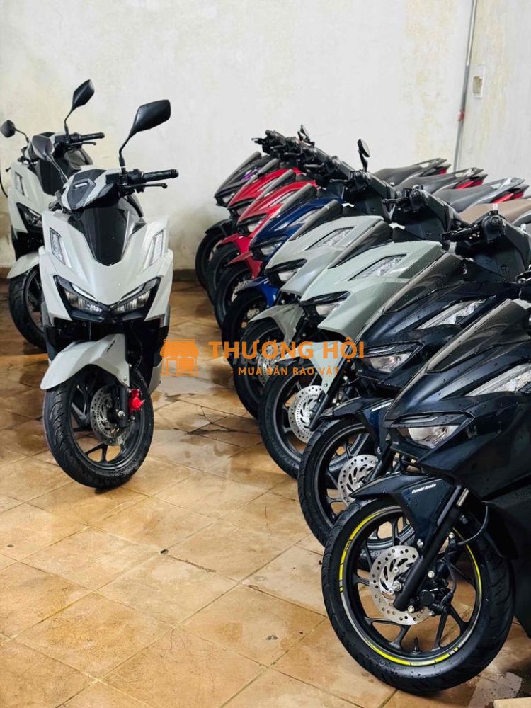 Xe Máy Mạnh Tường - Chuyên Vario 160 lướt máy zin