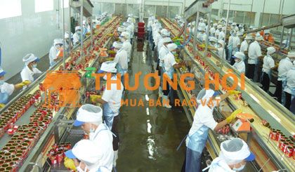 Nhân viên đóng gói hàng ở KCN VISIP 2 II