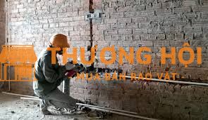 tuyển thêm thợ và phụ nuôi ăn ở đi lại