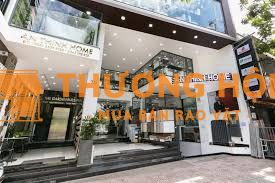 Nhân viên bảo vệ tòa nhà