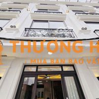 Siêu Phẩm Trung Tâm Cầu Giấy, 30m X 5 Tầng.tiện ích Xung Quanh Không Thiếu Thứ Gì, Dân Trí Văn Minh
