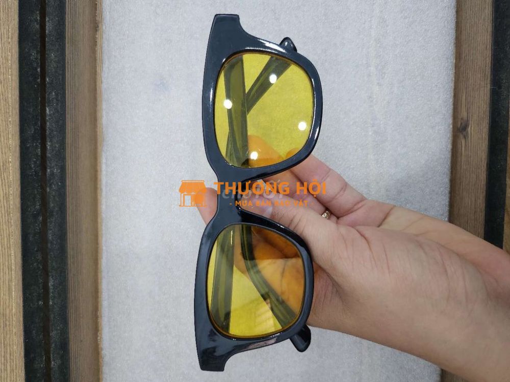 Thanh lý Mắt kính thời trang
