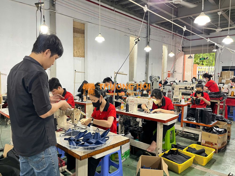 TẠI TRƯỜNG CHINH XTC – CHÚNG TÔI CAM KẾT HÀNG CHUẨN XƯỞNG, CÓ HÓA ĐƠN VAT, BẢO HÀNH 2 NĂM – ĐỔI MẪU BÁN CHẬM