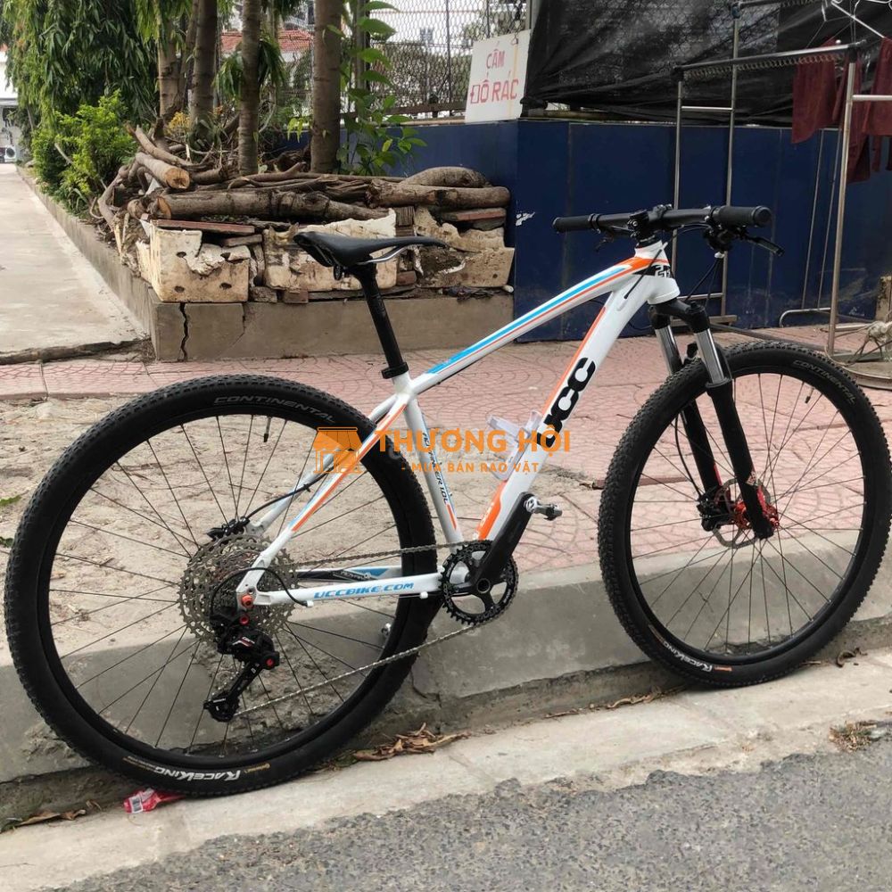 cần bán xe đạp mtb UCC đài loan 10.000.000 đ