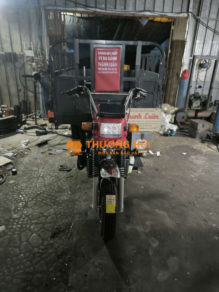 Xe Chở Hàng Thông Dụng
