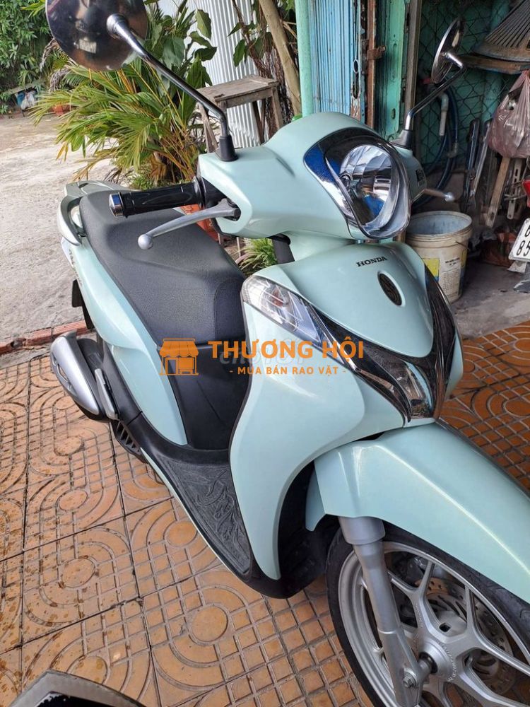 Mô tả chi tiết Sirus 50cc học sinh hong cần bằng lái  Máy móc êm ngon chuẩn  Bình đề full chức năng  Bánh mâm cứng cáp  Xem xe tại sadec   Giá : 9tr500   Call : ***  Nhấn để hiện số: 0937110359