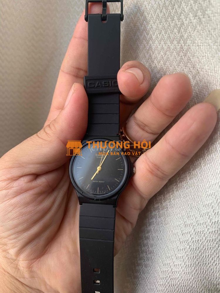 Đồng hồ Casio pin Nhật