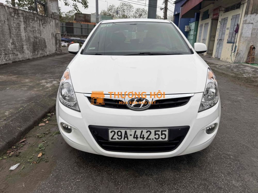 Hyundai i20 2011 nhập khẩu đẹp xuất sắc zin cả xe