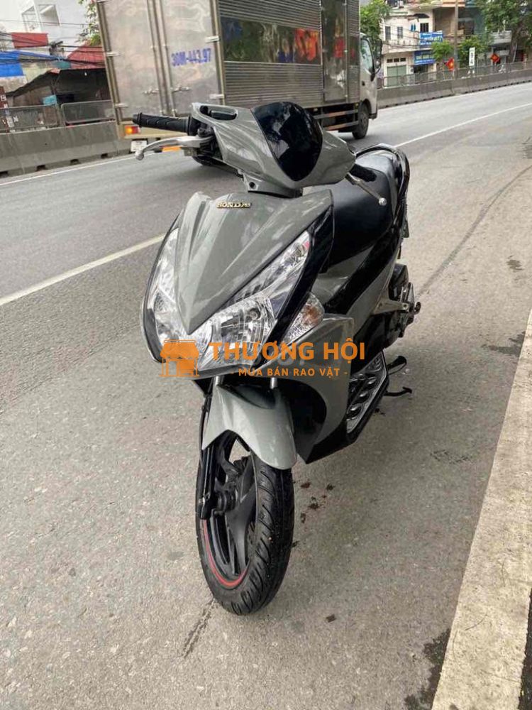 Honda airblade đời cao êm chất đẹp như hình