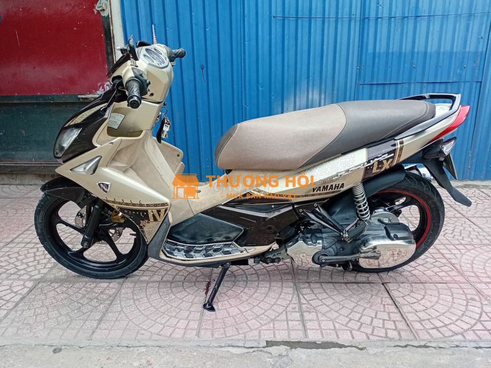 Bán xe novo lx 125 đk 2012 zin cả xe.