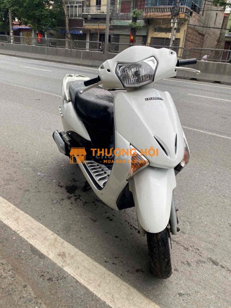 Honda lead êm đẹp như hình