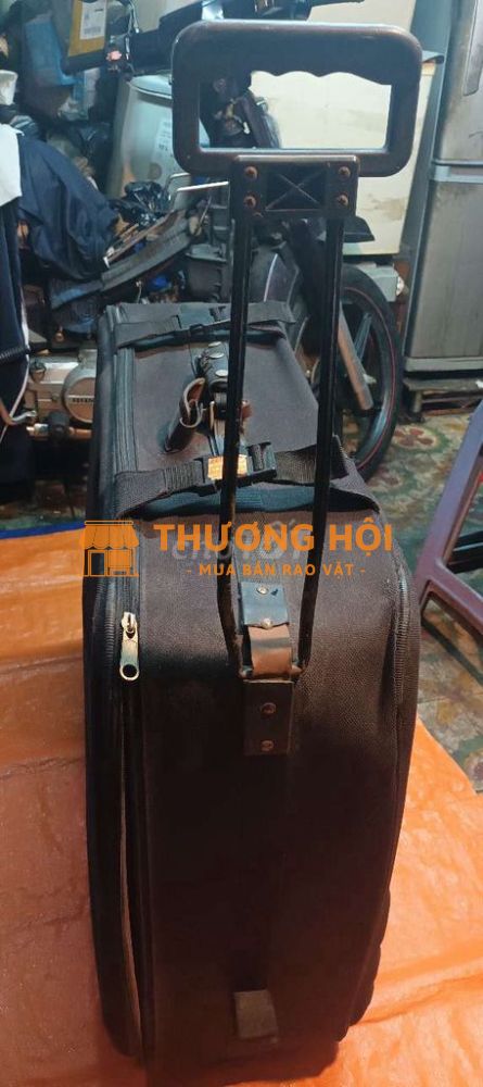 Vali thời trang loại lớn ,90%