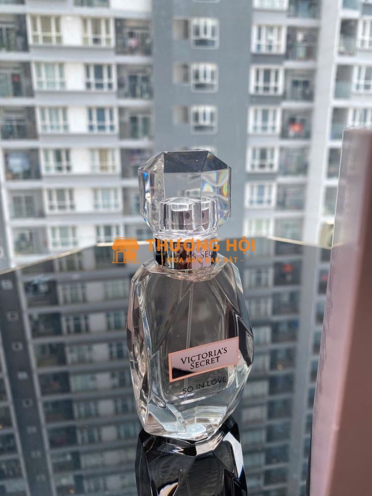 Còn vài chai nước hoa cần thanh lý