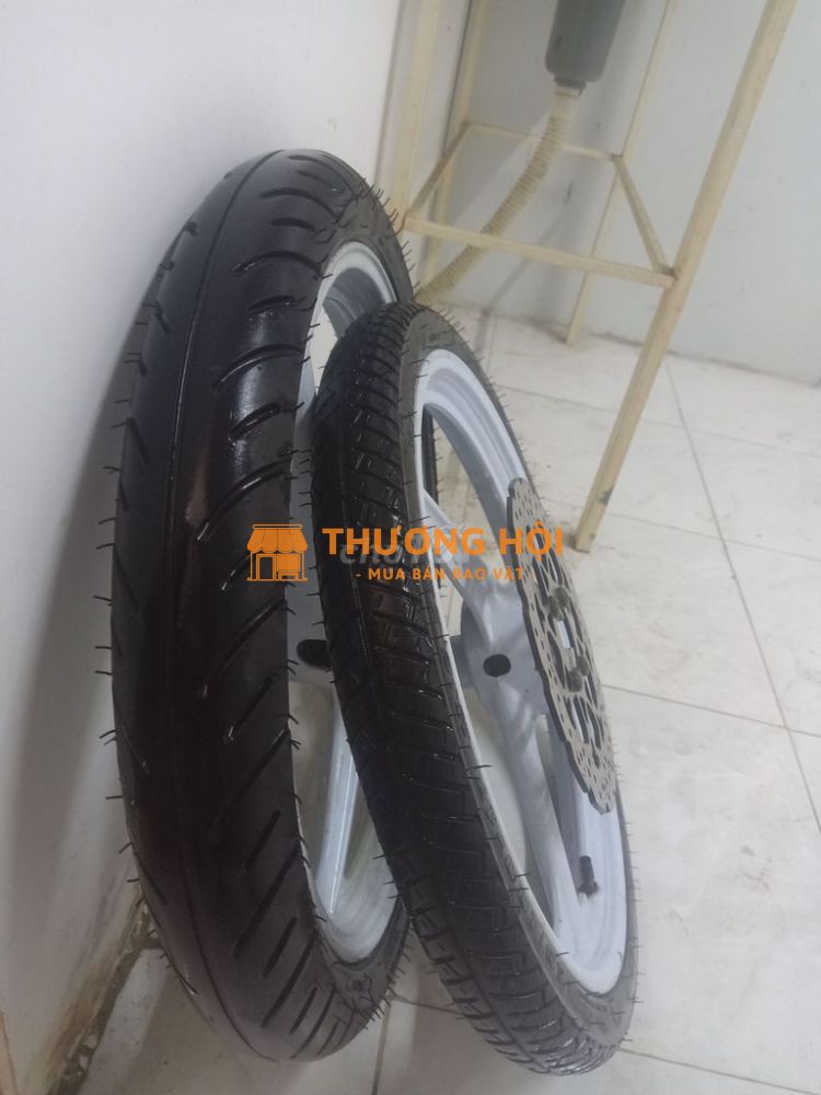 bán gấp cặp bánh ex 150
