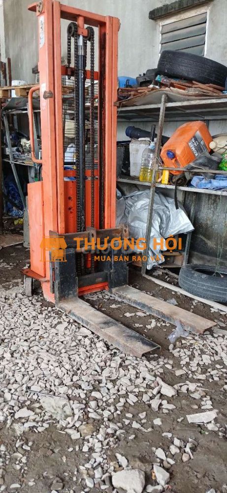 Q12 ,Nâng điện 12v,1tấn 3m bao ship 50km