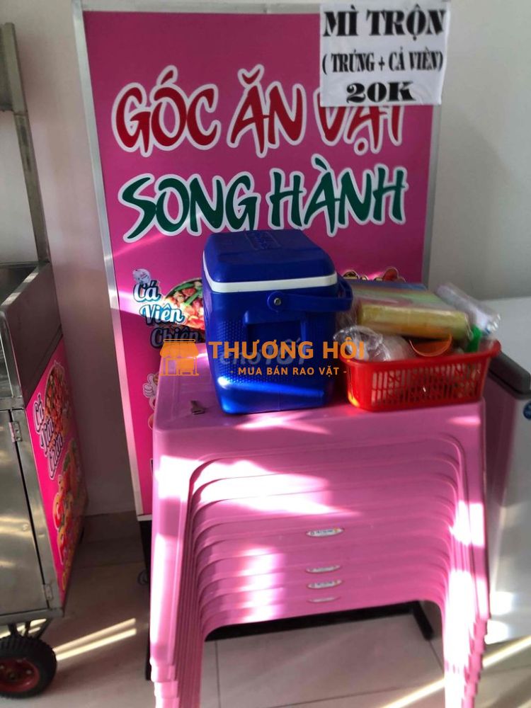 sang toàn bộ đồ bán cá viên