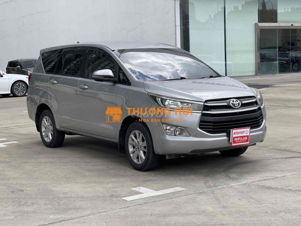 Toyota Innova 2019 2.0E - 77500 km
