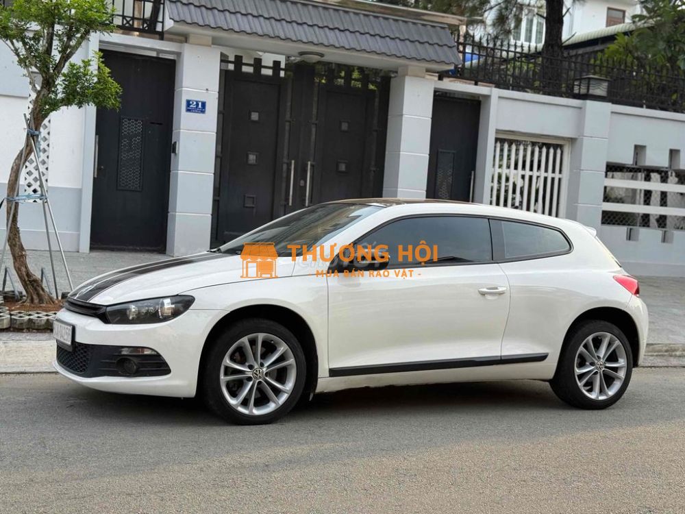 Volkswagen Scirocco 2010 phiên bản 2.0 - 90000 km