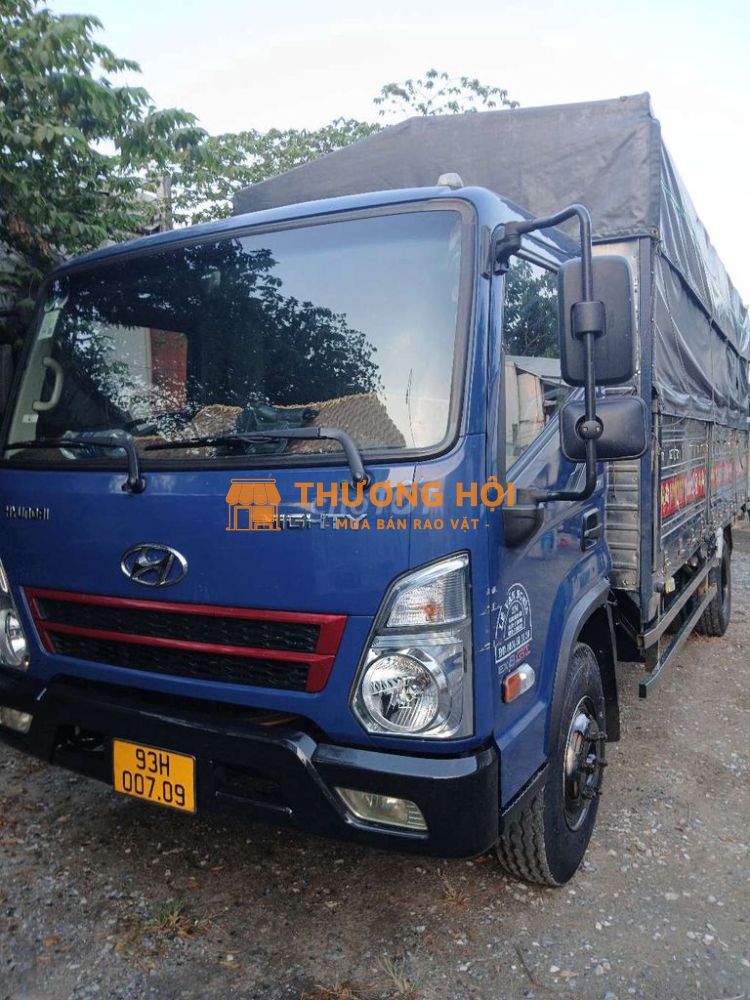 Can ban HUYNDAI EX8,,thung mui bat 2020