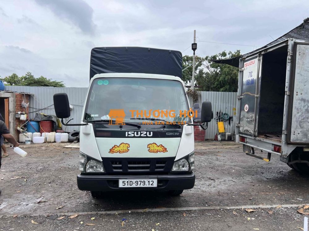 Isuzu 1t9.đời 215