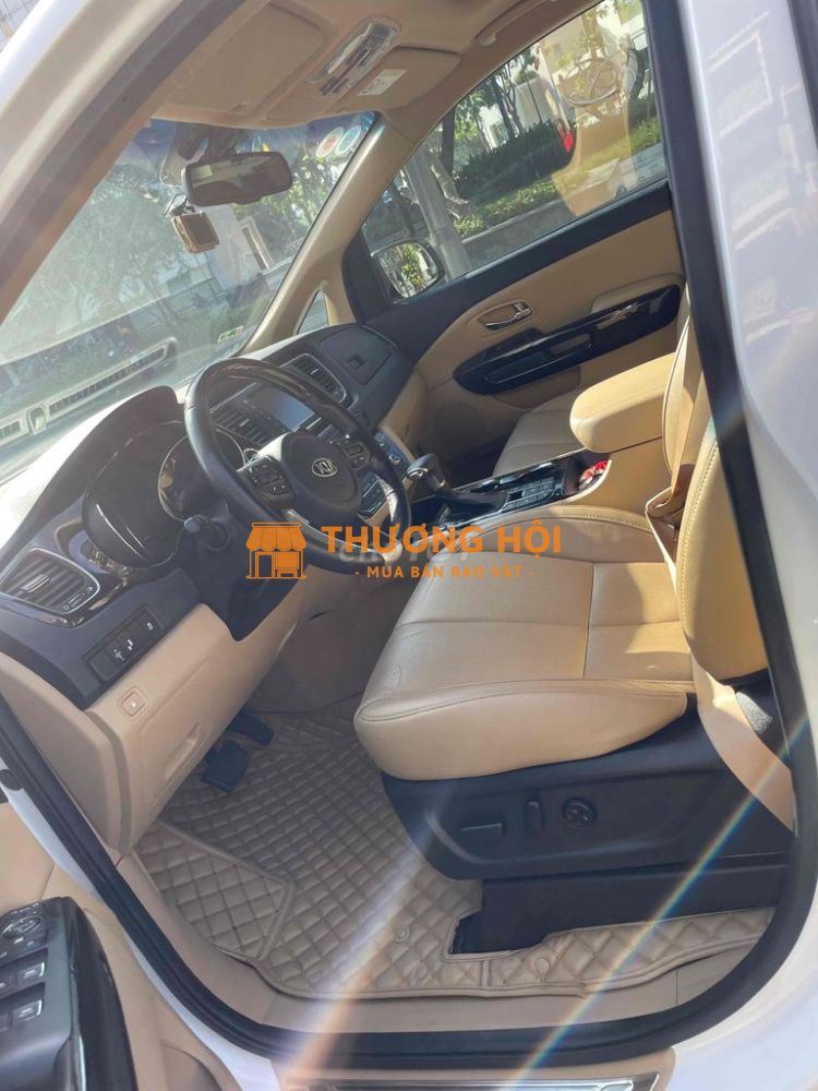 Kia Sedona 2019 3.3 GAT Premium - 42000 km