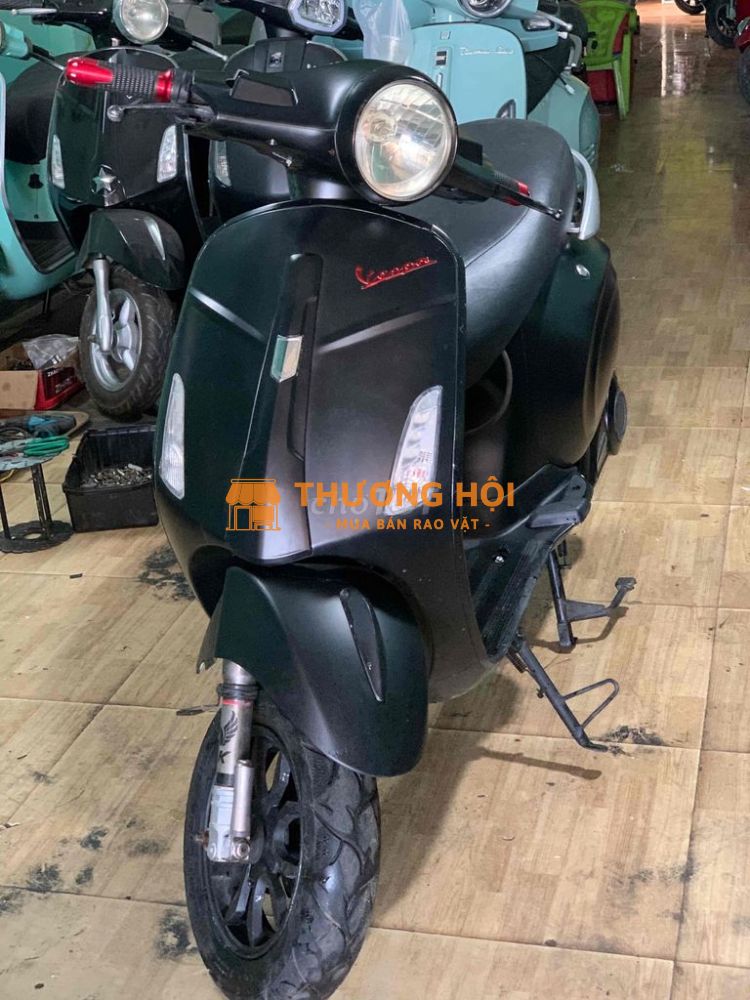 xe điện vespa, không cần bằng lái. bh 6 tháng
