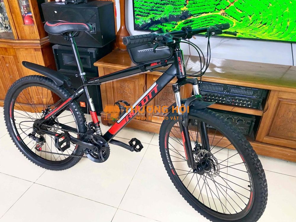 Dư xe địa hình thương hiệu ALCOTT pass rẻ 1.850k