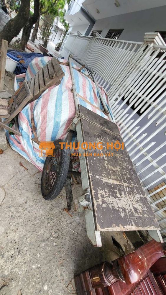 Cần bán xe bò khung sắt mỹ