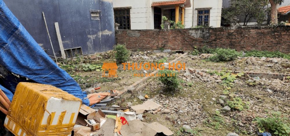 Bán đất Xã Vân Hà Vuông đẹp, Trung Tâm Xã, ô Tô Gần, 40m2, Mặt Tiền 4.5m, Chào Bán 2.2 Tỷ