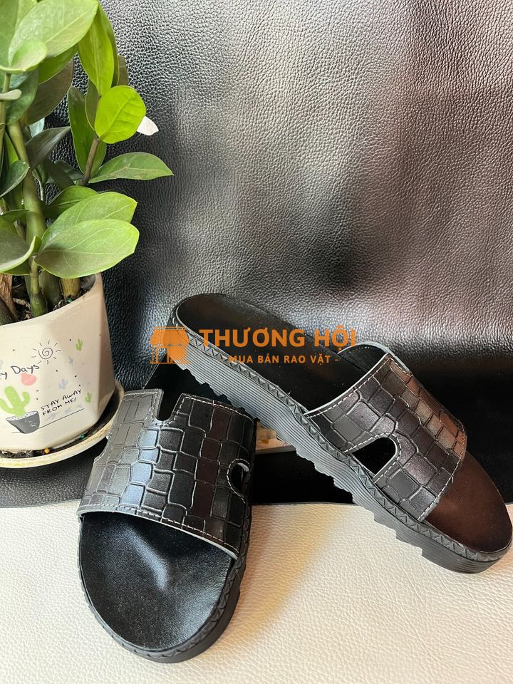 QUÀ TẶNG THƯƠNG HIỆU CHO DOANH NGHIỆP – CHUYÊN NGHIỆP – ĐẲNG CẤP – Ý NGHĨA