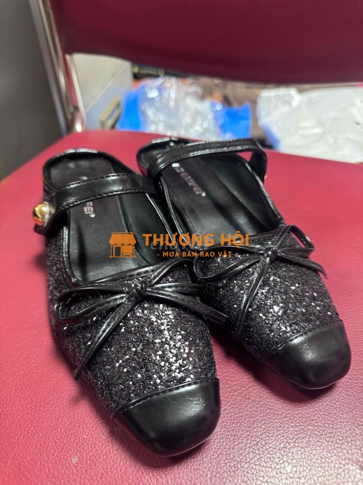 Pass giày sục size 37 new