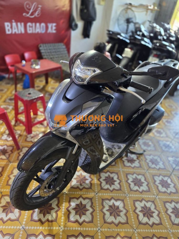 Sh 2019 đen bóng cực đẹp có trả góp trao đổi