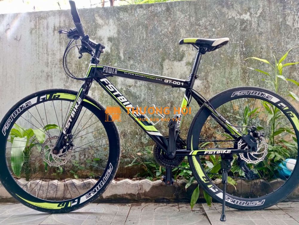 Xe đạp thể thao Touring bánh 700
