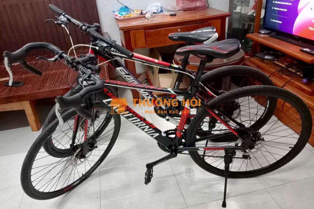 Thanh lý 2 Xe đạp thể thao khung nhôm nhẹ