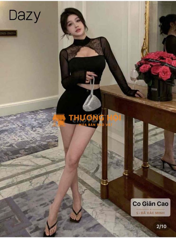 áo ngắn tay dài phối ren(ảnh 1 mẫu, ảnh 2 em mặc)