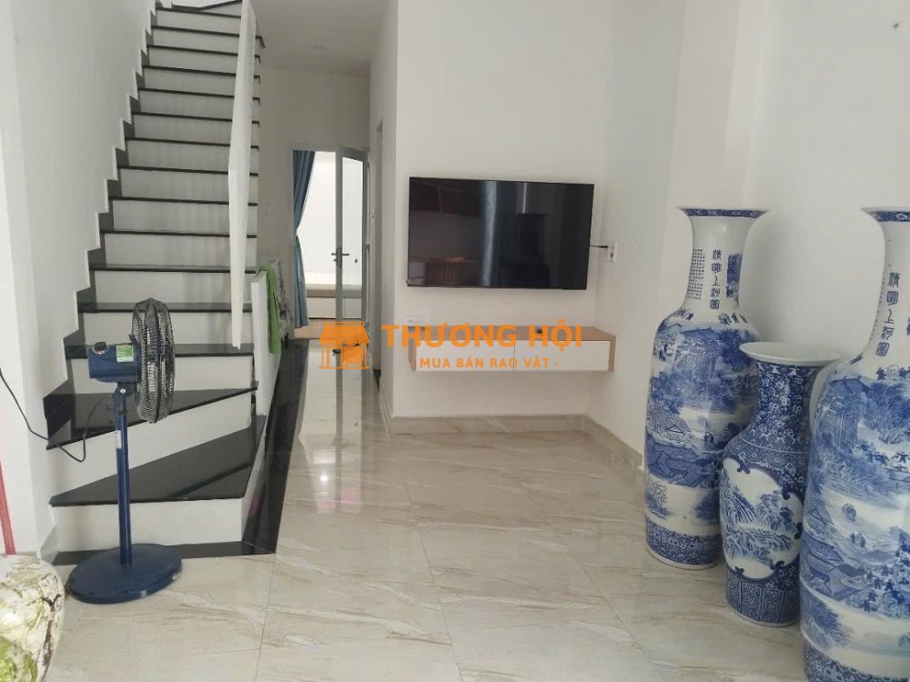 Bán Gấp Nhà 4 Tầng Hẻm Bạch đằng Gần Chợ Xóm Mới Phố Hàn Tân Tiến, Nha Trang Chỉ 3.65tỷ