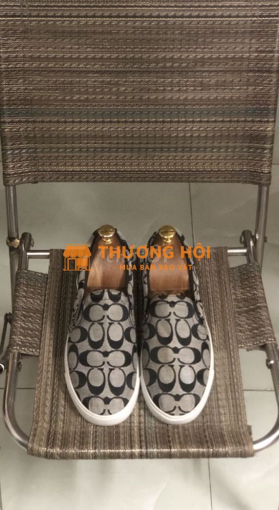 Giày SlipOn COACH ! Size 39/39.5 !