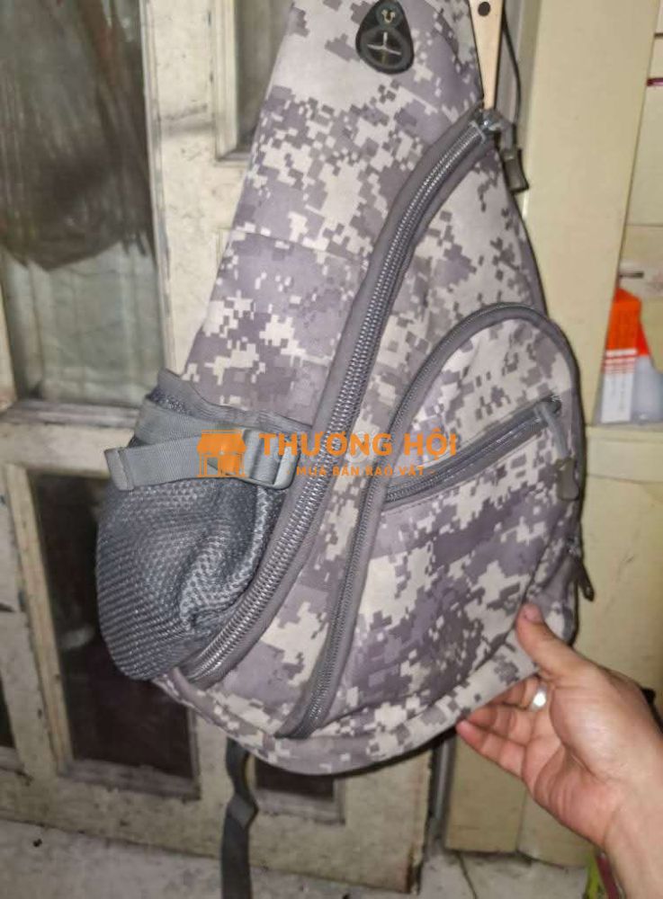 Túi chéo size lớn hàng xách tay