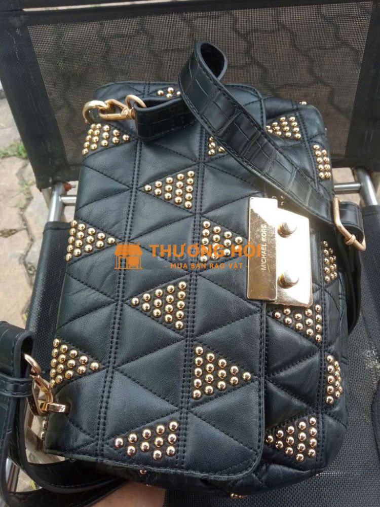 Túi đeo nữ Hiệu Micheal Kors Size 20cm x 25cm