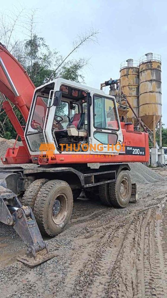 Hết việc công trình cần thanh lý 2 xe