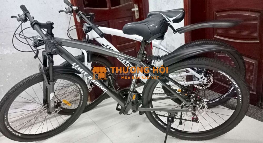 Thanh lý 2 Xe đạp cho người lớn mới 100%