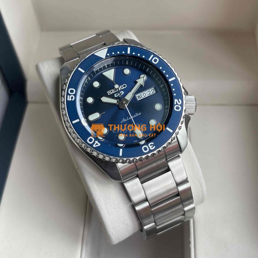 Đồng hồ Seiko 5 Sports siêu lướt