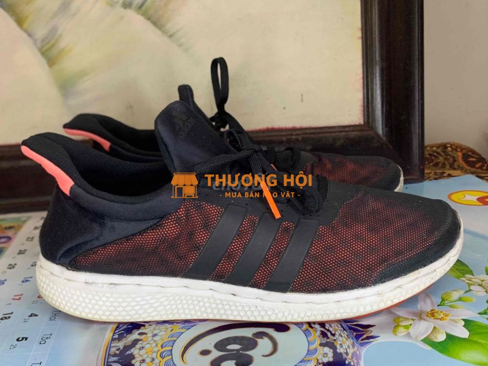 Adidas S78236 cỡ 43 1/3