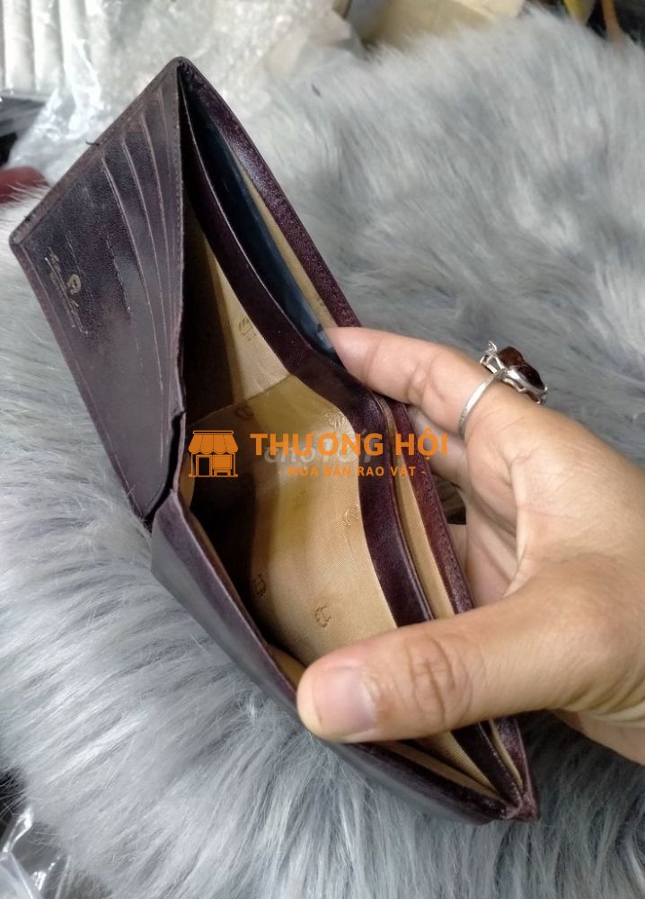 Ví Germany phong cách bụi hiệu Aigner